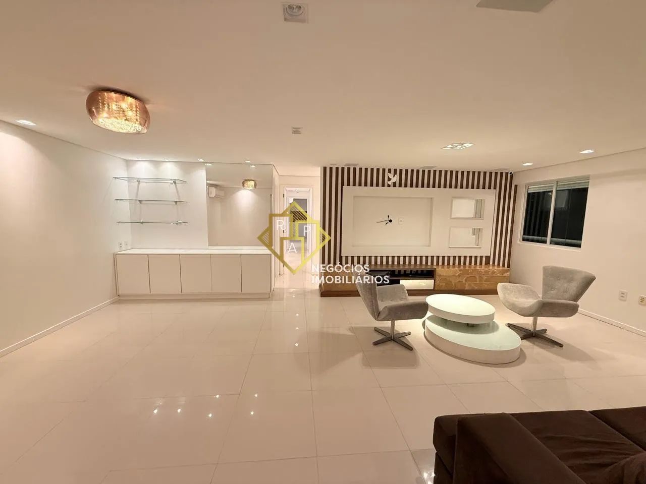 Apartamento no Cocó, porteira fechada