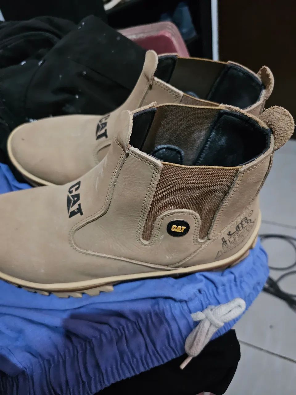 Bota CAT original número 42 - Foto 2