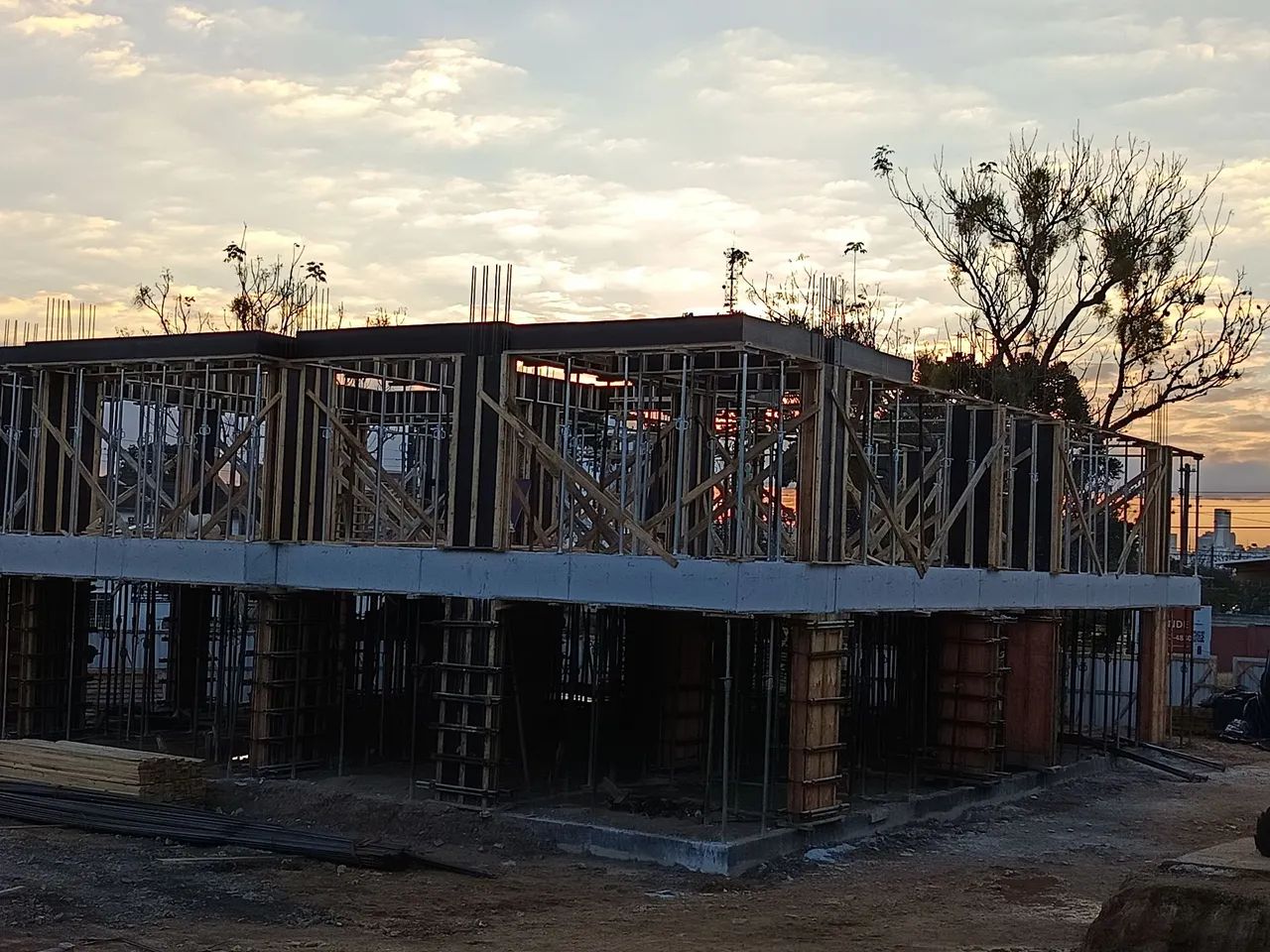 Trabalhamos com casas,sobrados e predios  - Foto 5