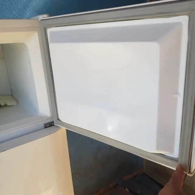 Geladeira Electrolux modelo DC35A - Foto 4