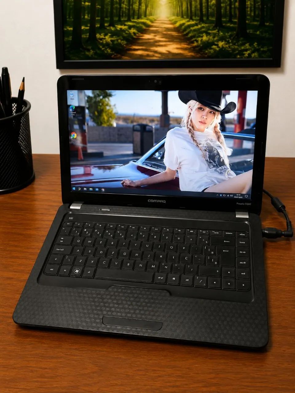 Notebook Hp 320 gb / formatado / conservado / - Foto 2