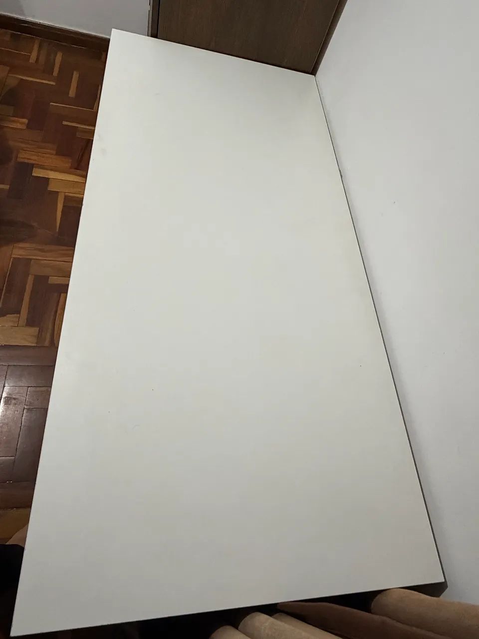 Mesa de escritório branca  - Foto 2