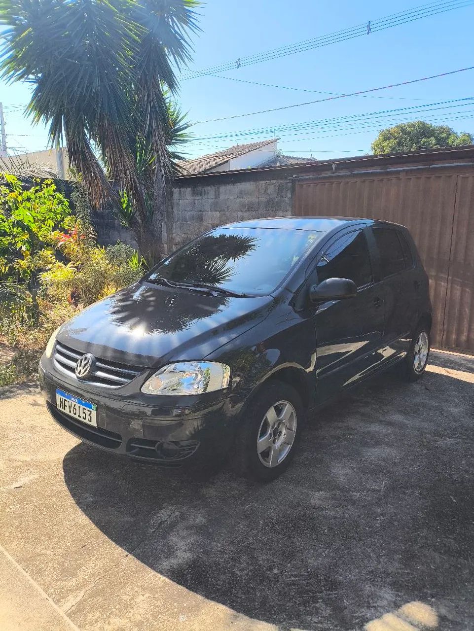 Volkswagen Fox Plus 1.0mi/ 1.0mi Total Flex 8V 4P 2005