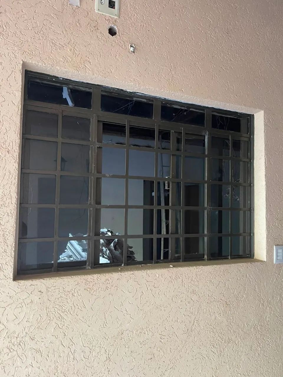 Vendo 5 janelas - Foto 2