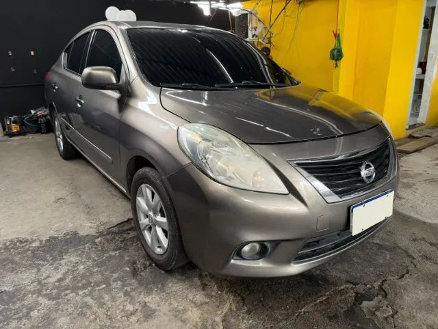 Nissan Versa 1.6 16V FLEX SL 4P MANUAL 2014