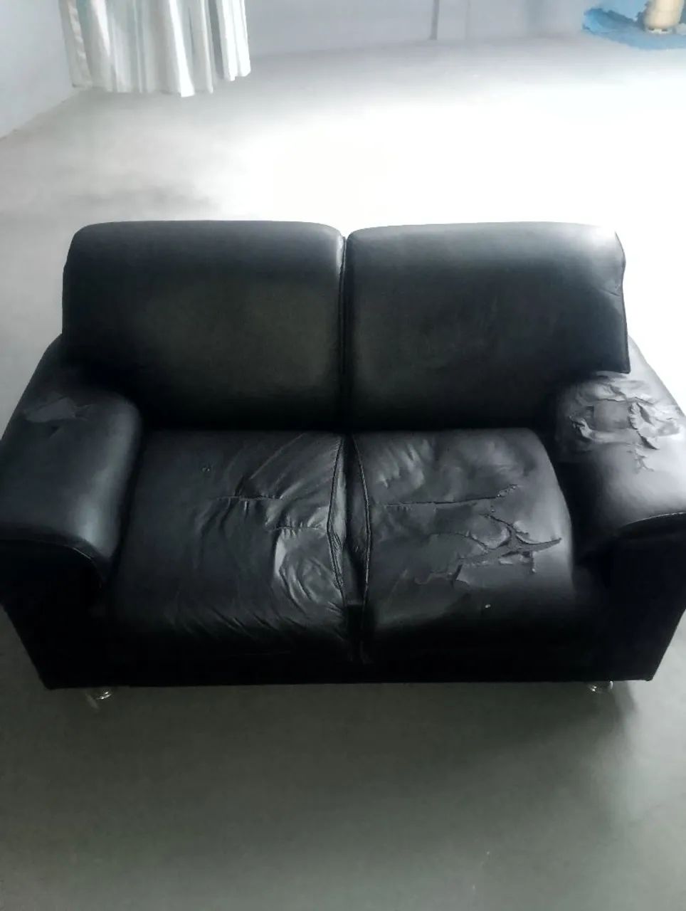 Sofá preto 
