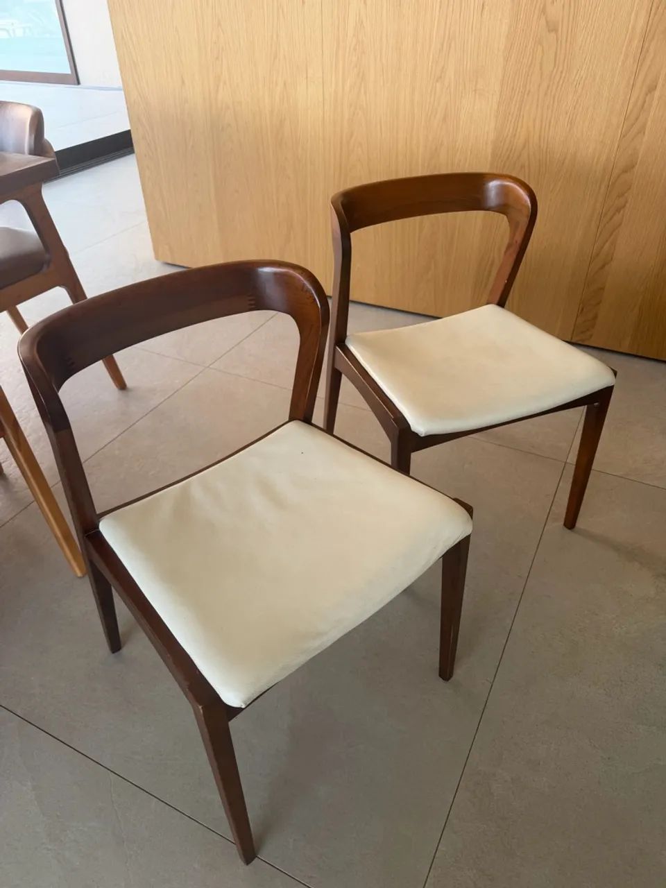 Cadeiras de jantar