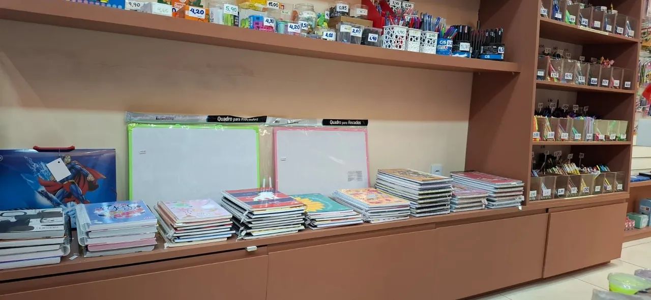 OPORTUNIDADE: REPASSE DE LOJA DE PAPELARIA E PRESENTES NA MARAPONGA - Foto 2