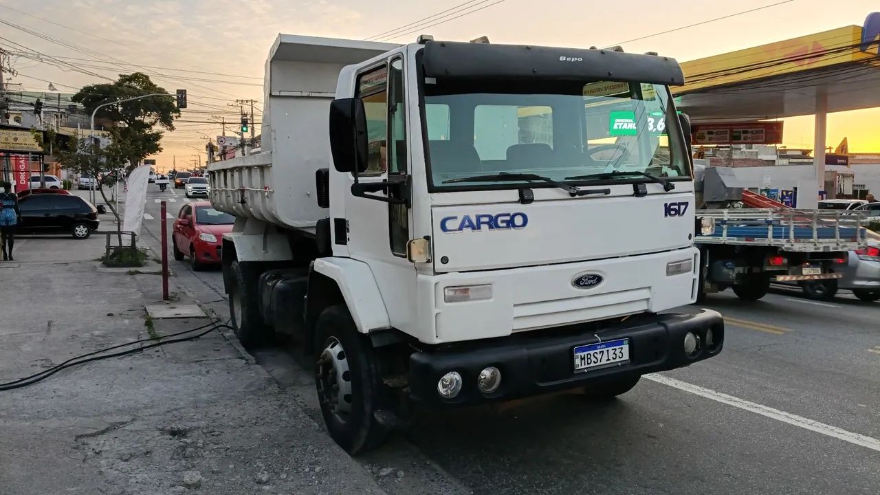 Ford cargo toco basculante 