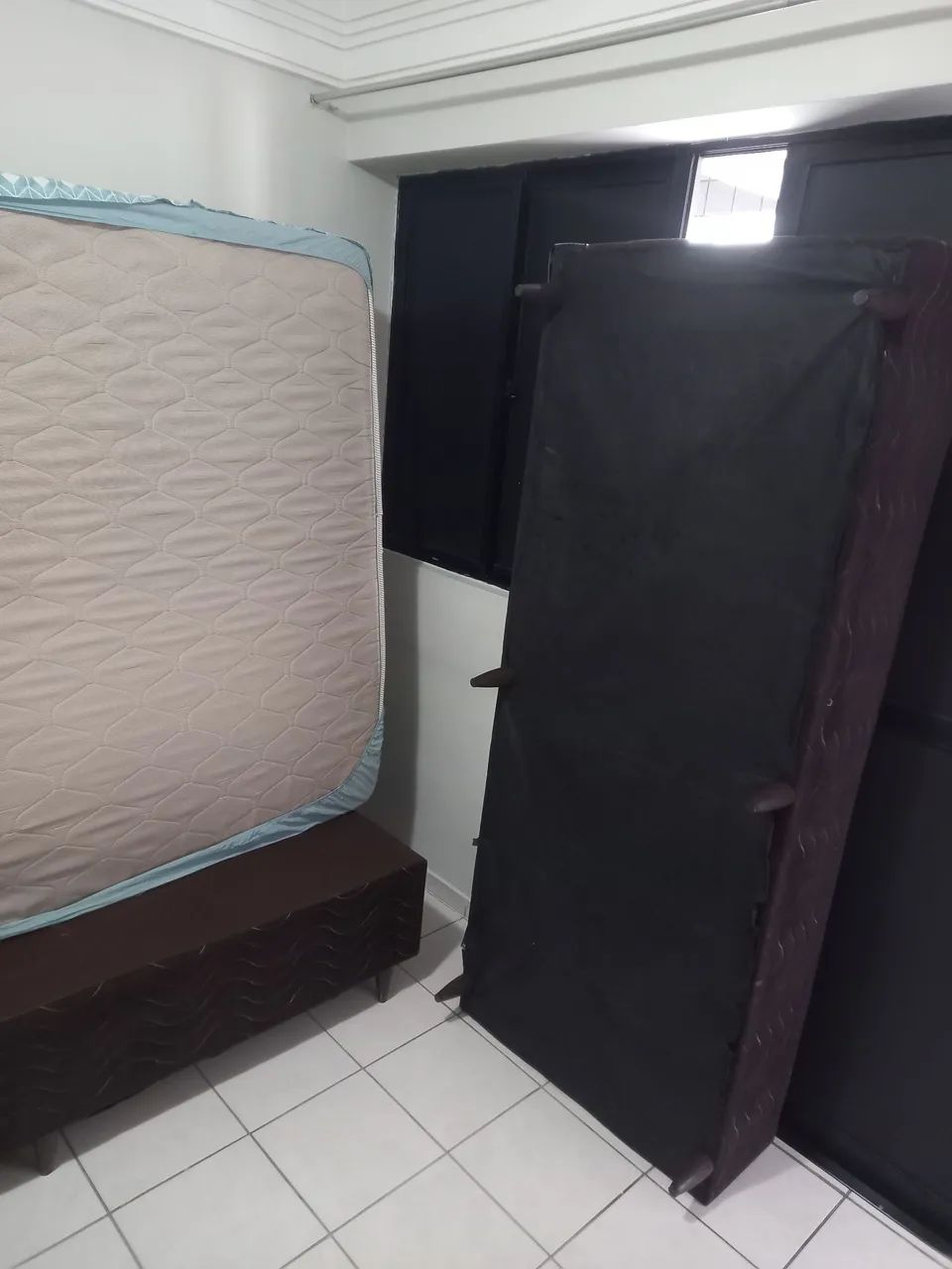 Vendo cama Queen size. - Foto 3