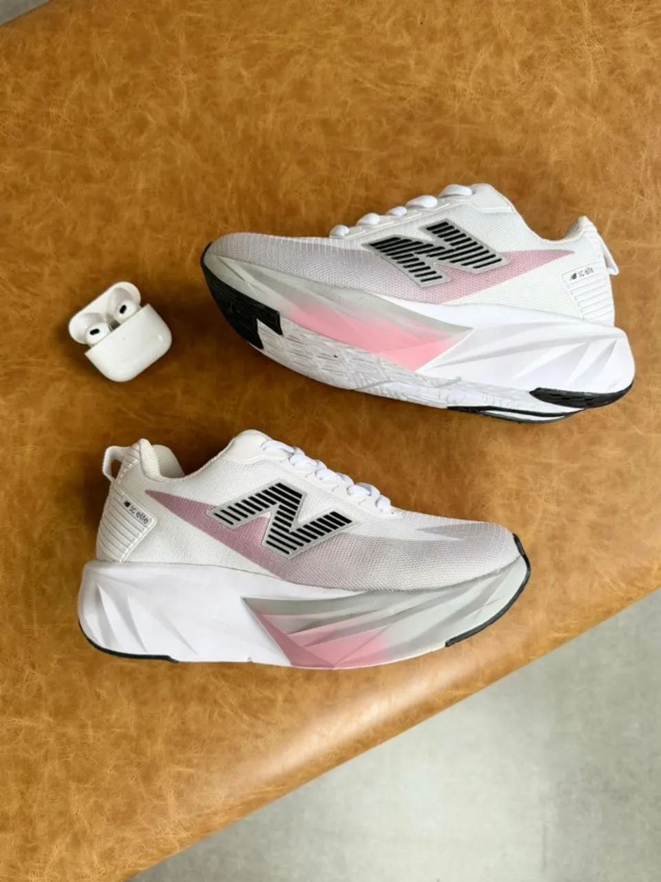 New Balance  - Foto 3