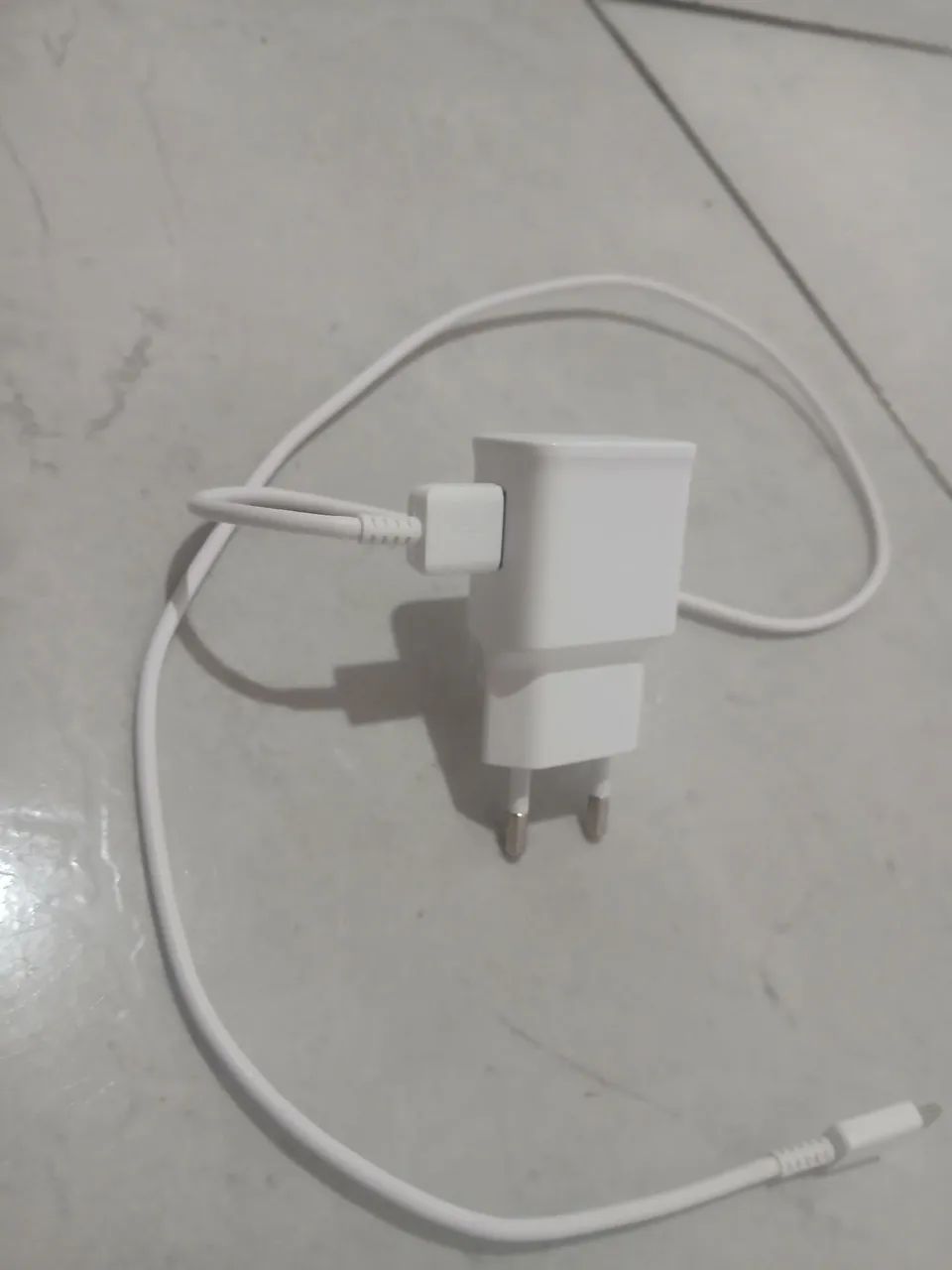 Carregador de celular 