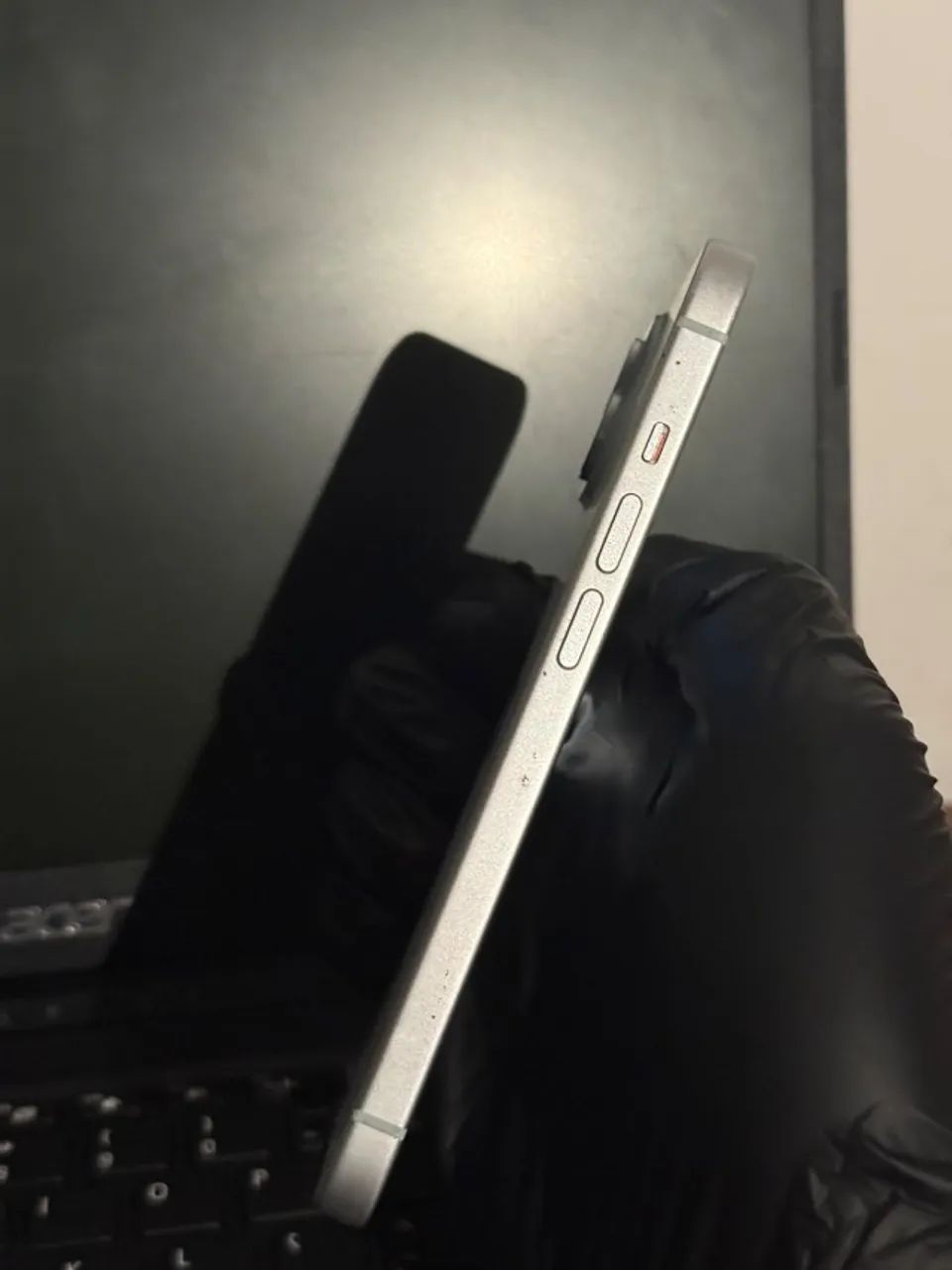 Iphone 15  128Gigas Branco em ótimo estado - Foto 5