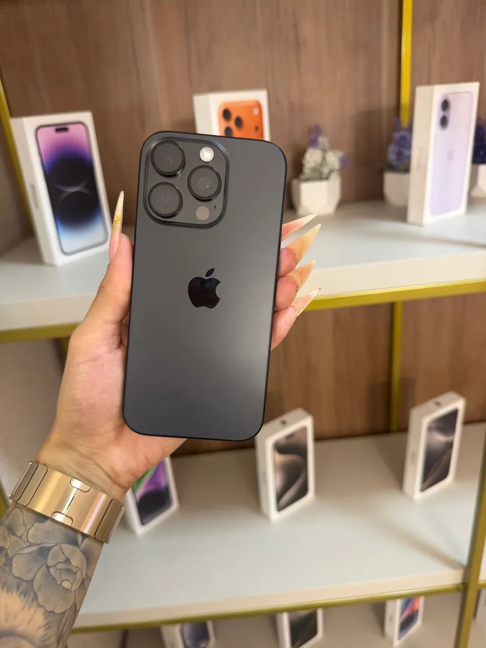 iPhone 16 Pro 256GB Titânio Preto - Foto 3