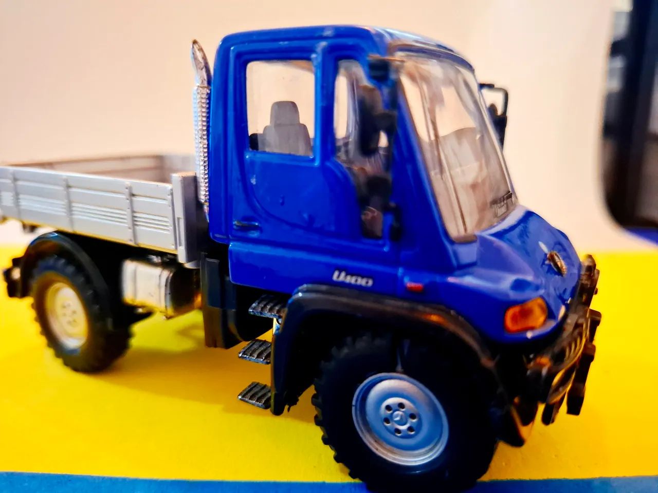 Miniatura Unimog U400 1:32 - Foto 5