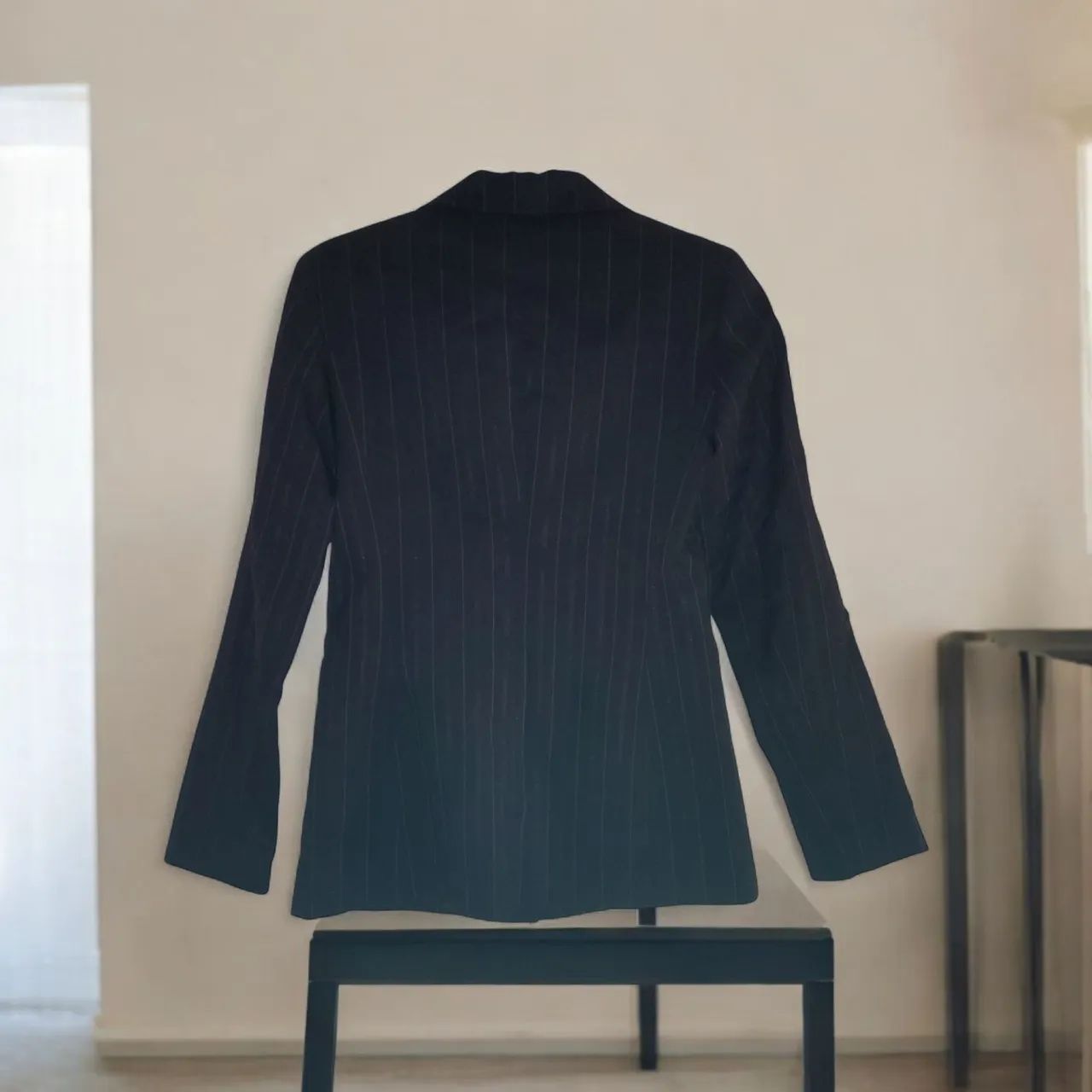 Blazer Preto com Listras P - Foto 2