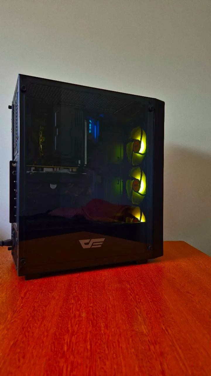 ?PC GAMER - RX 6600 8GB?