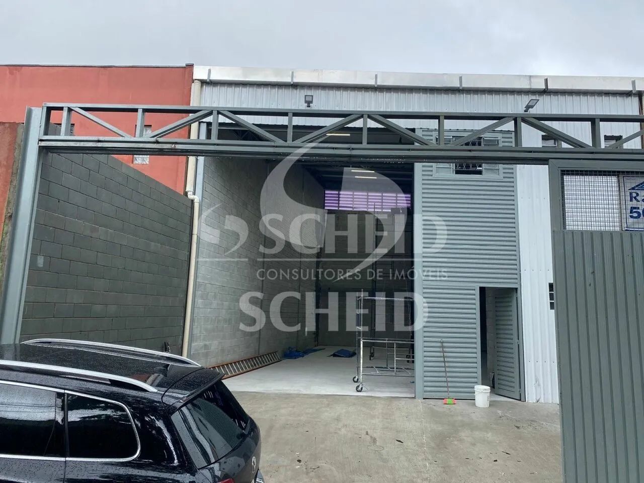 GALPAO INDUSTRIAL ZI- 170m2 de área util e 270m2 de área total - Foto 2