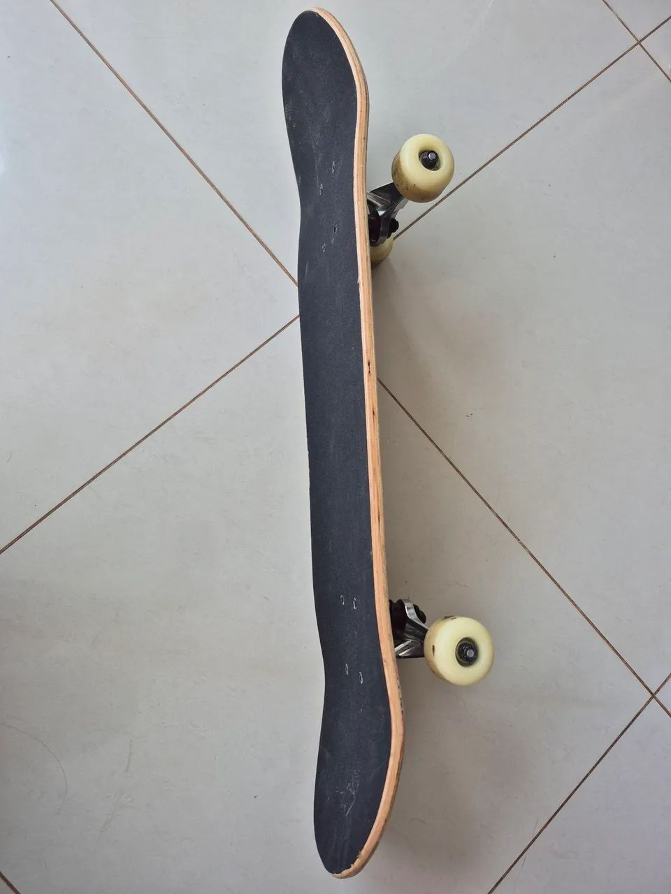 Skate seminovo muito conservado - Foto 2