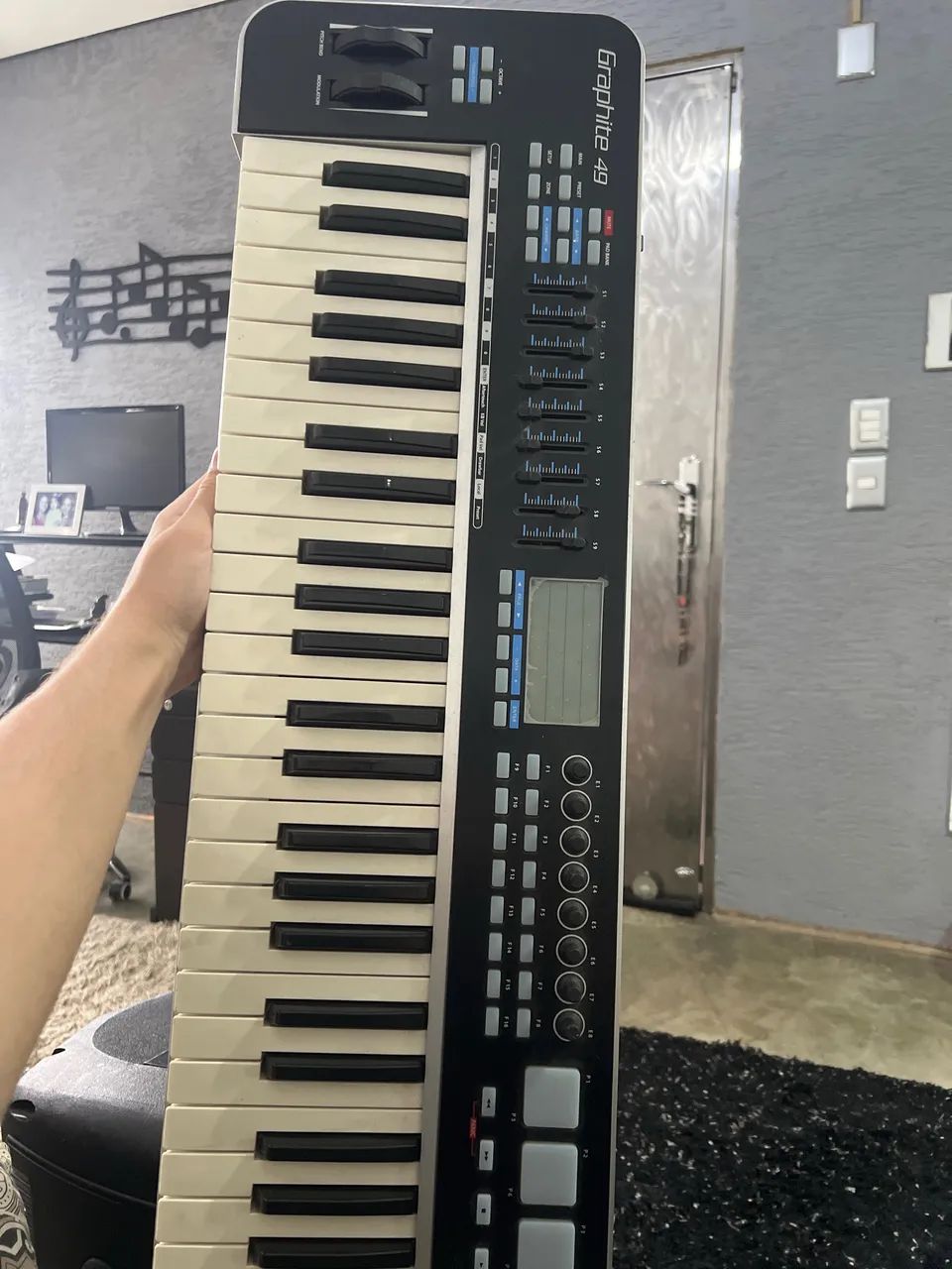 Teclado Controlador MIDI Samson Graphite 49 Teclas (USB