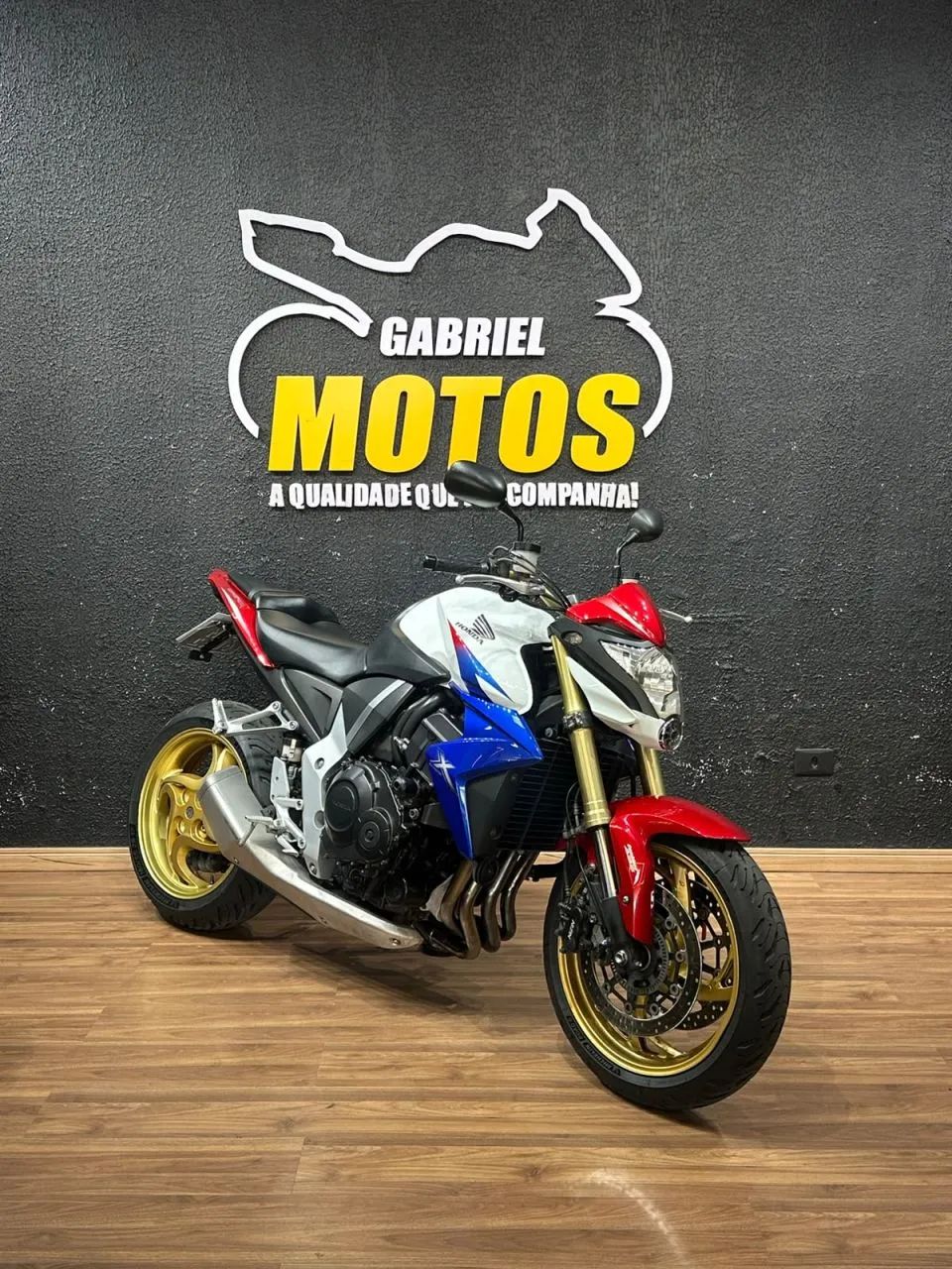 HONDA CB 1000 R ABS - 2013 - Foto 2