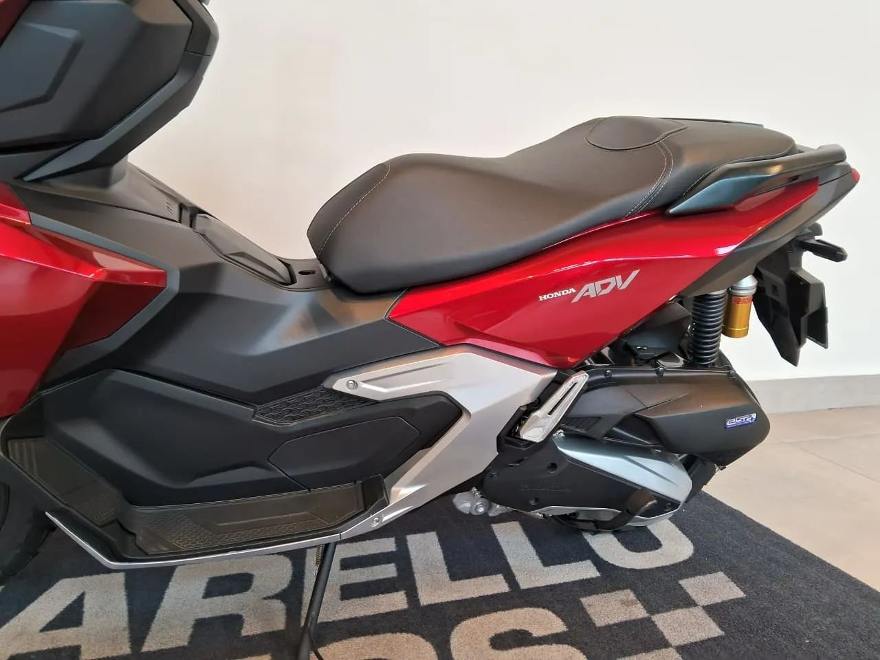 Honda ADV 160 - Foto 4