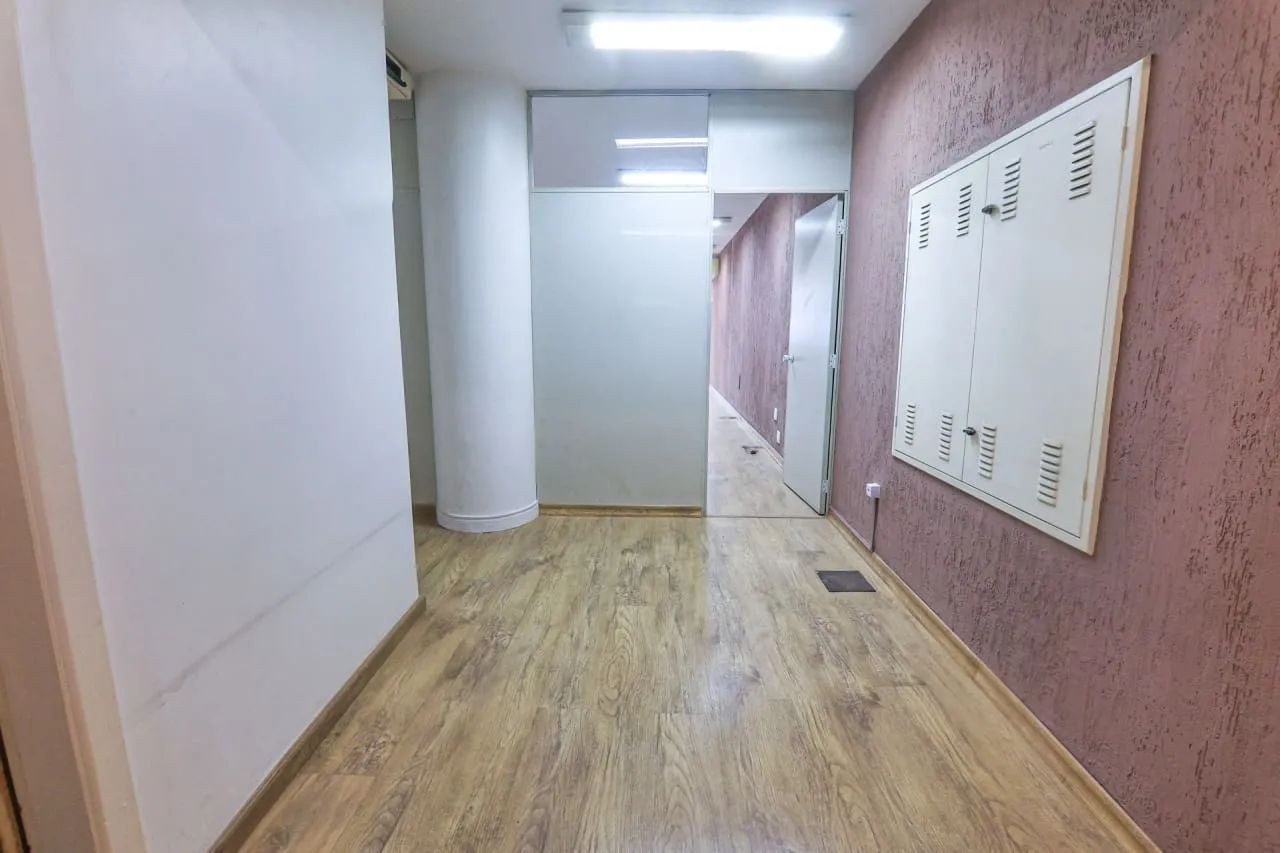 Sala comercial na Rua Líbero Badaró, 101 - 6º andar  170 m²