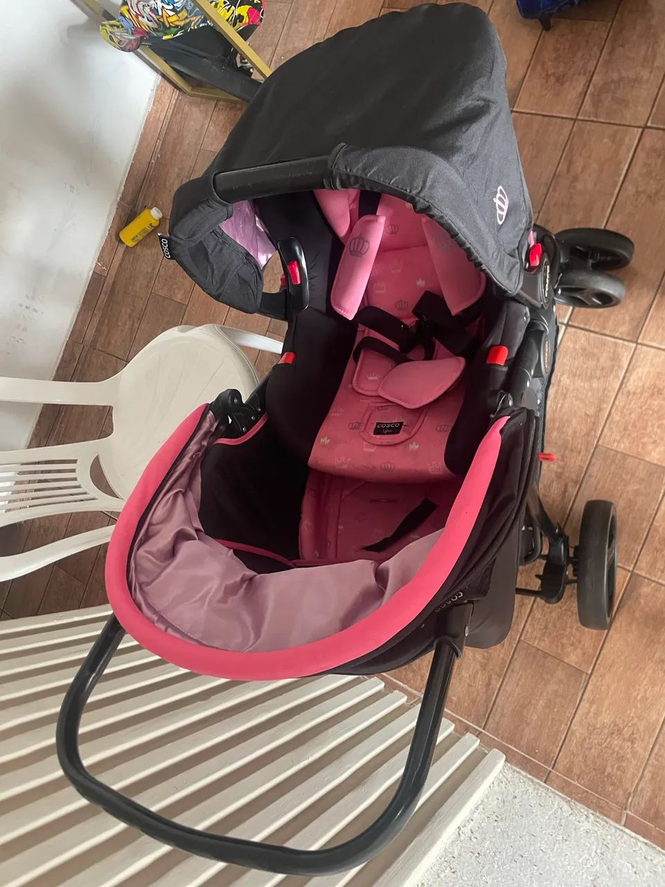 Carrinho de bebê com bebê conforto  - Foto 5
