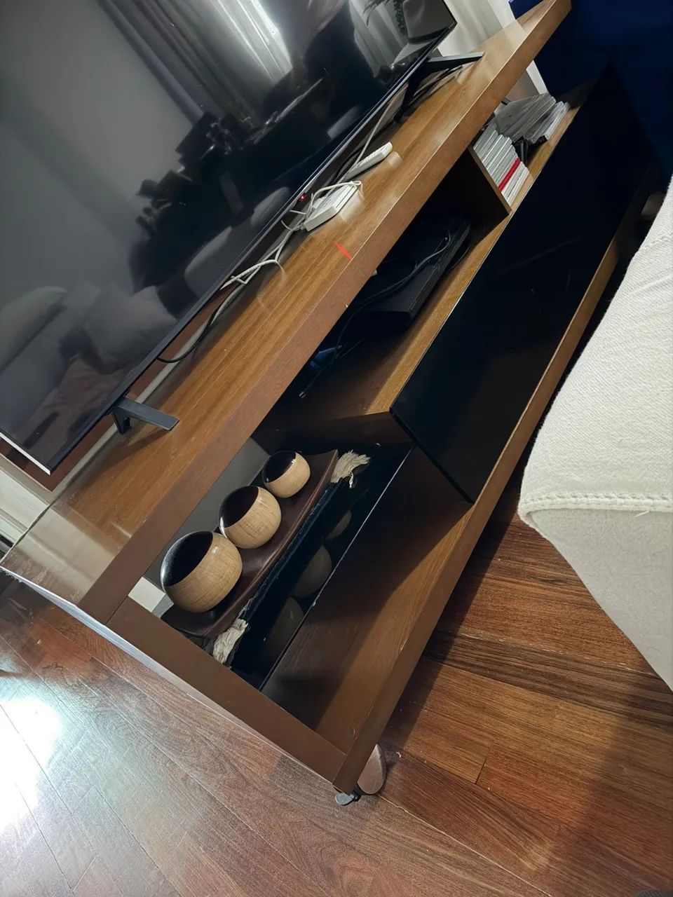 Rack madeira maciça 