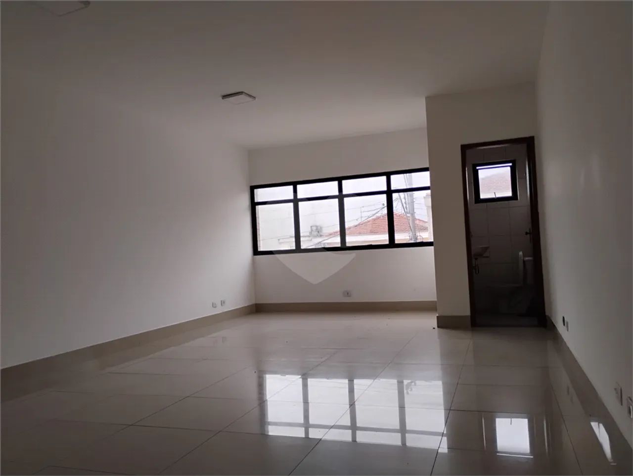 Ótima sala comercial com 40 m2. na Vila Santa Catarina - Foto 4