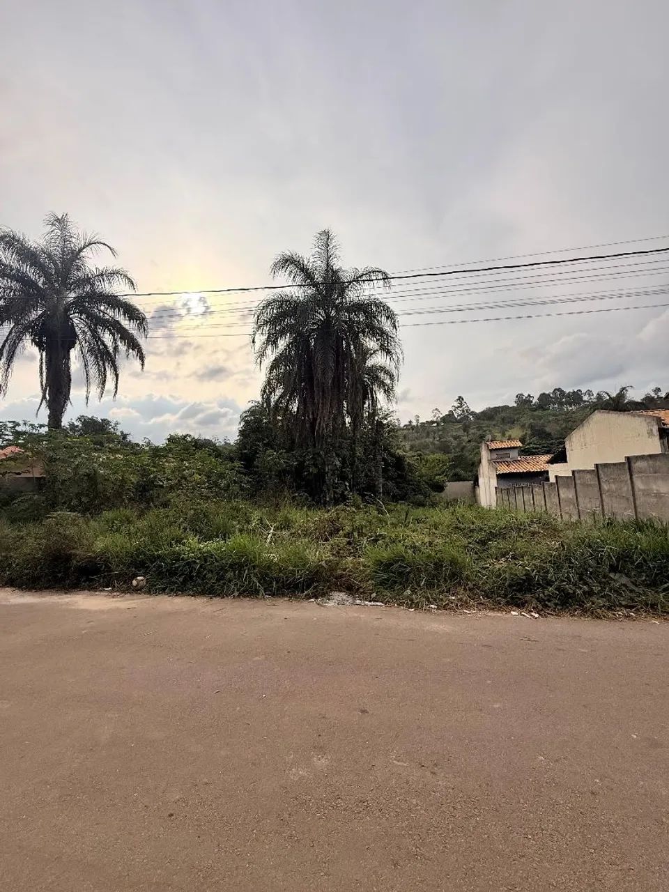 Lote 360 m2 em Mateus Leme
