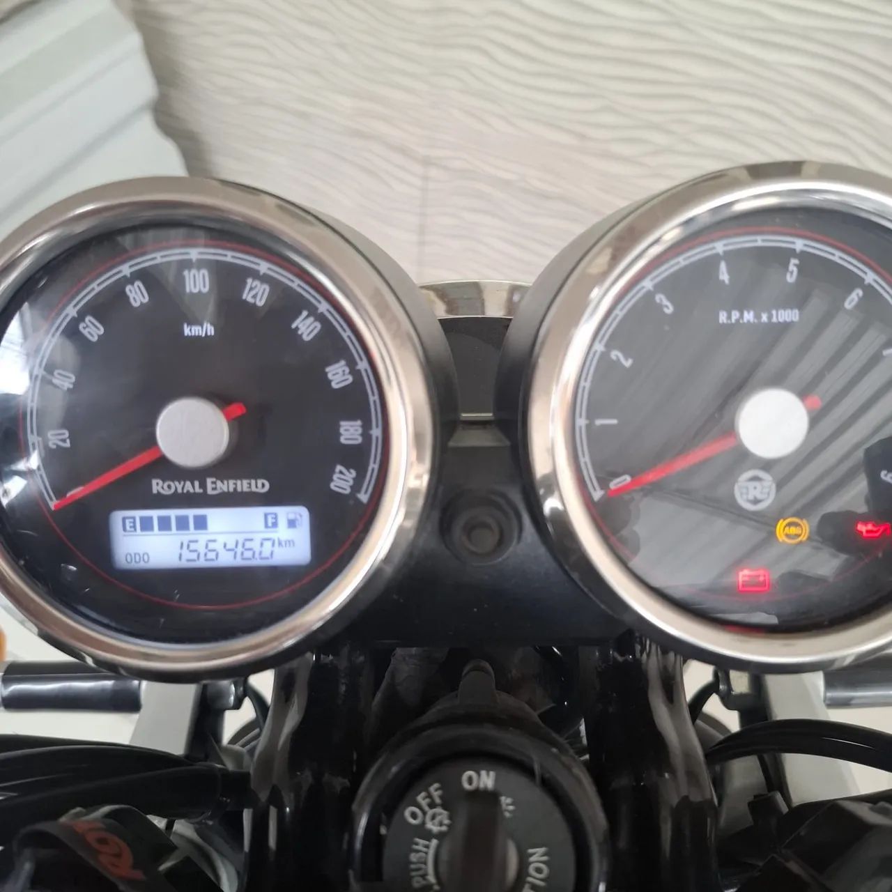 Moto Interceptor 650 - Foto 3