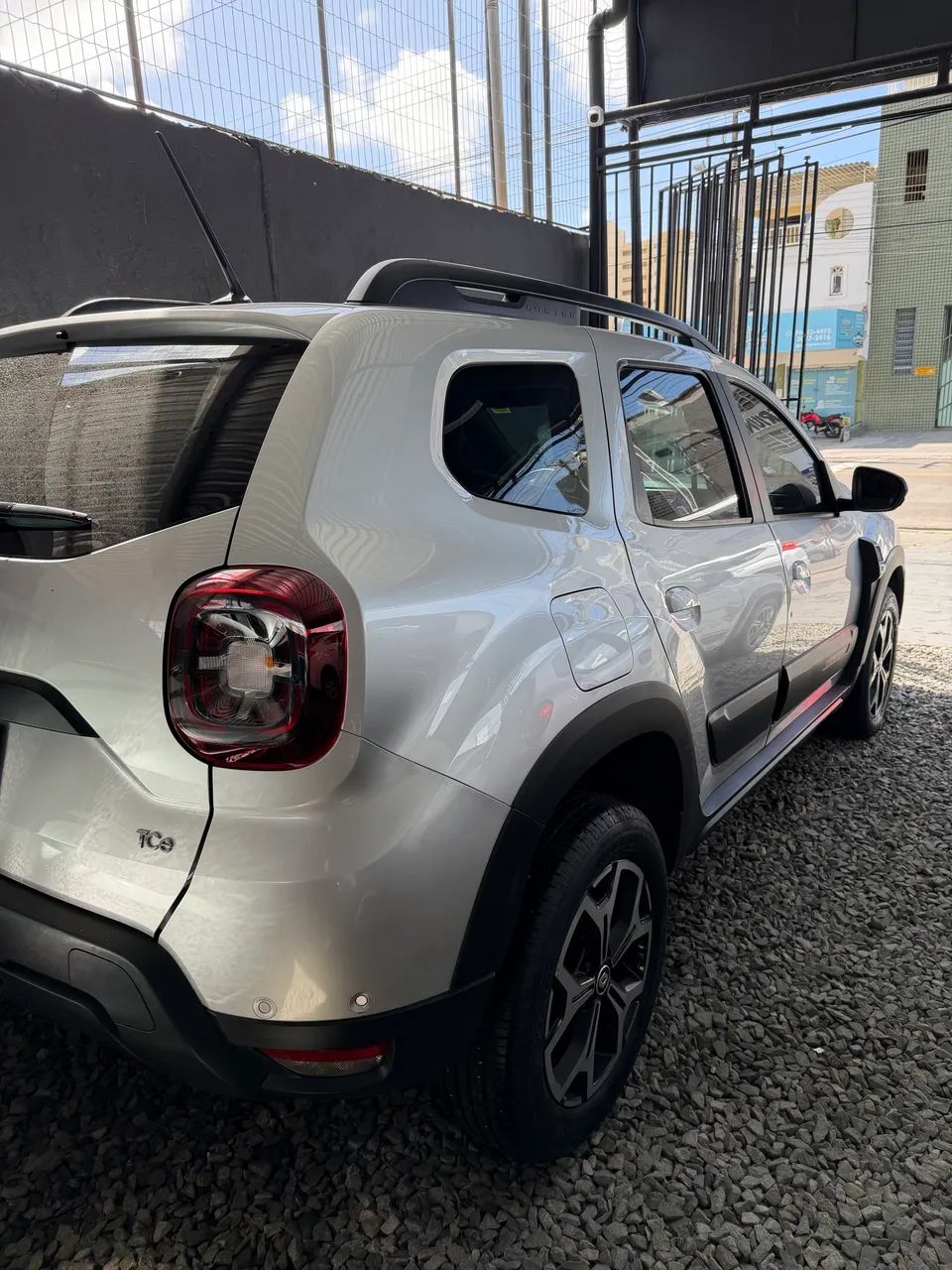 Renault Duster Iconic 1.3 TB 16V Flex Aut. 2023 - Foto 3