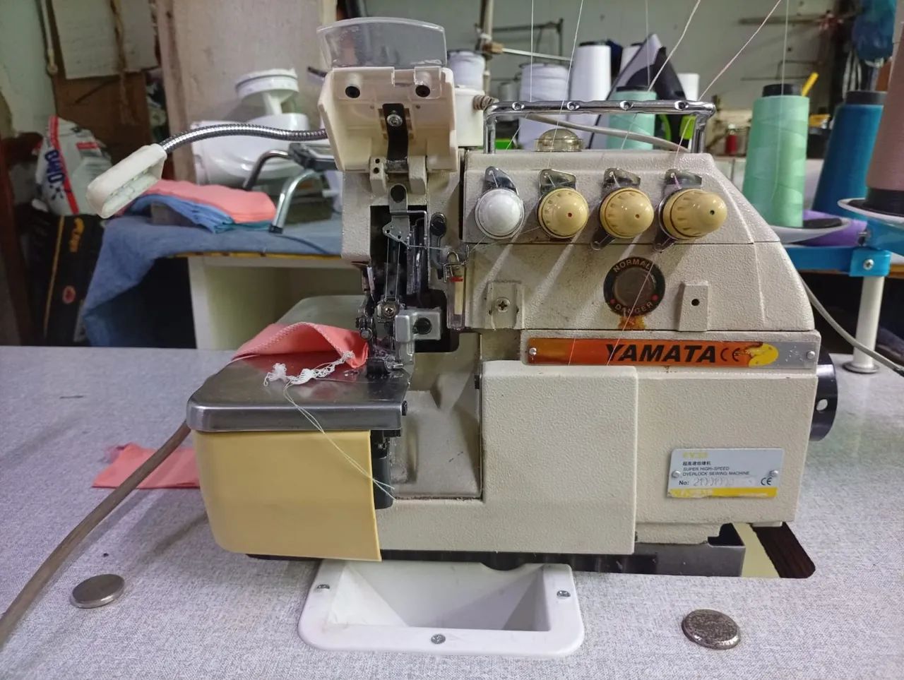 Máquina de costura Overlock Ponto Cadeia 