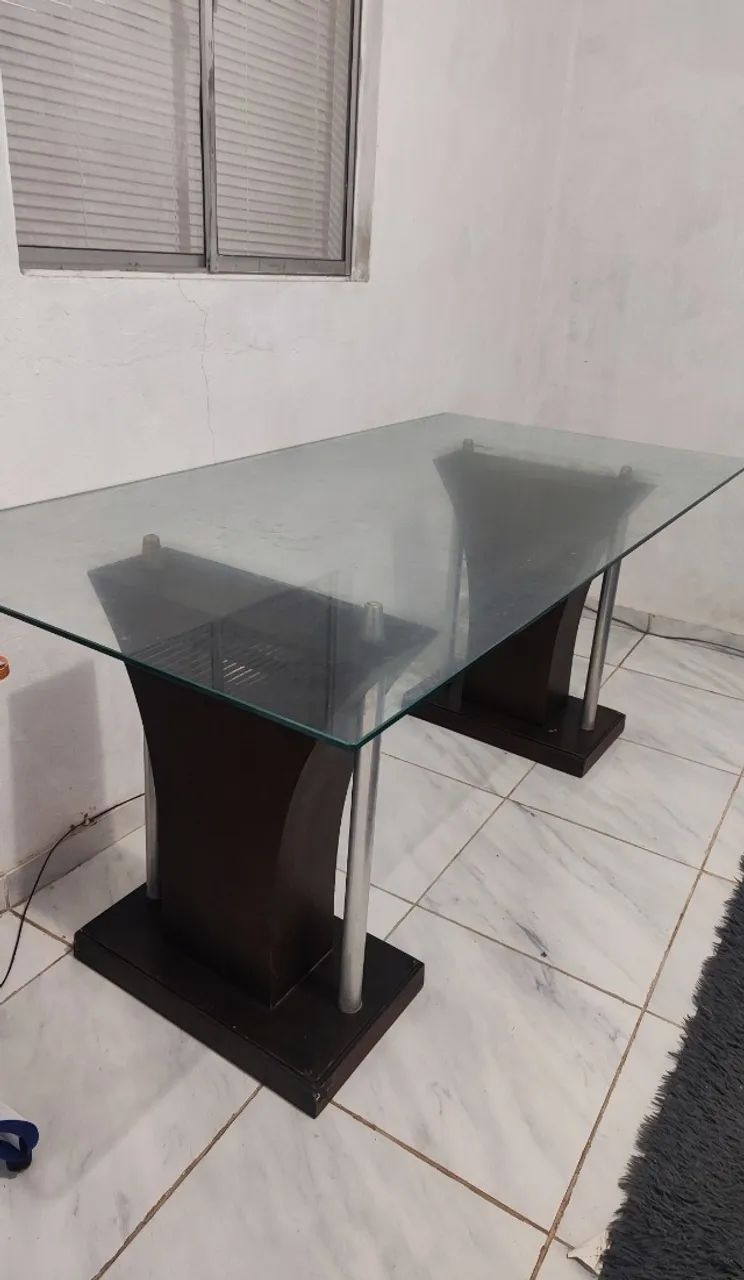 MÓVEIS À VENDA: SOFÁ + MESA DE JANTAR - Foto 3