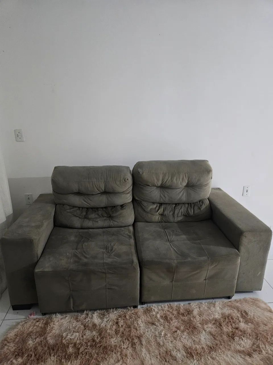 Sofá 2 Lugares Retrátil e Reclinável Cinza 
