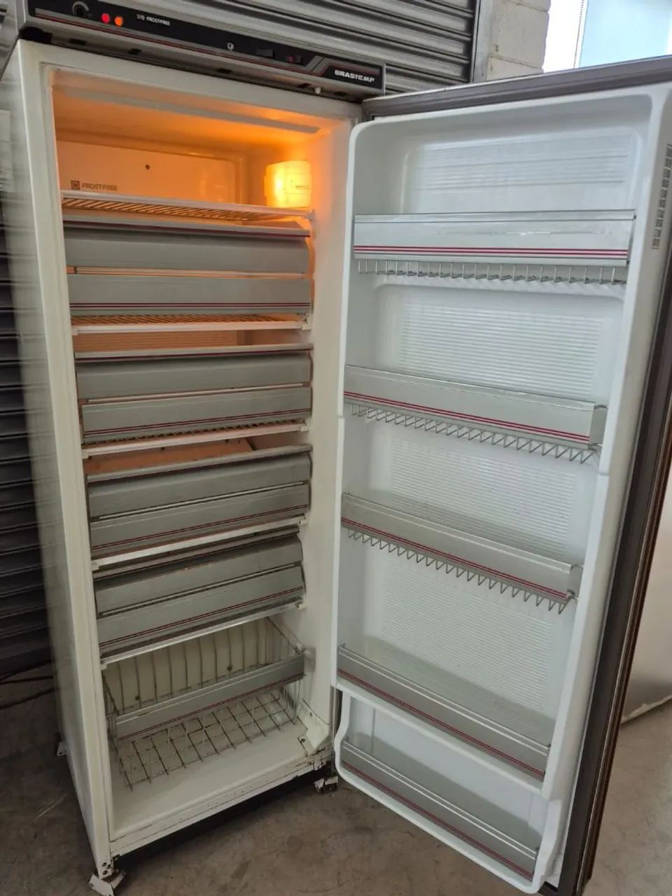 Vendo ótimo frezzer brastemp funcionando perfeitamente!! - Foto 3