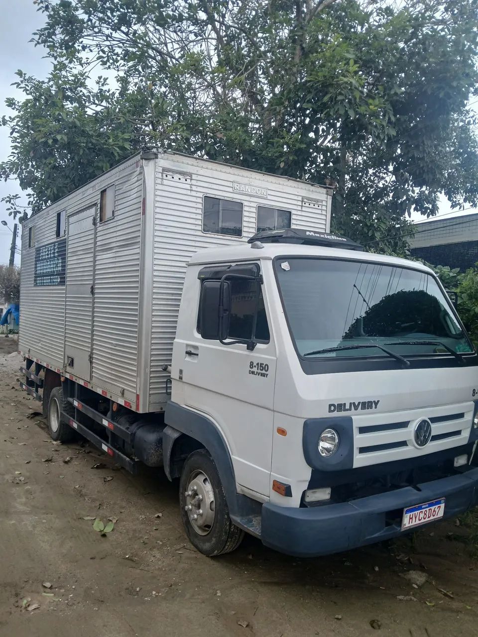 Frete carretos e mudanças 