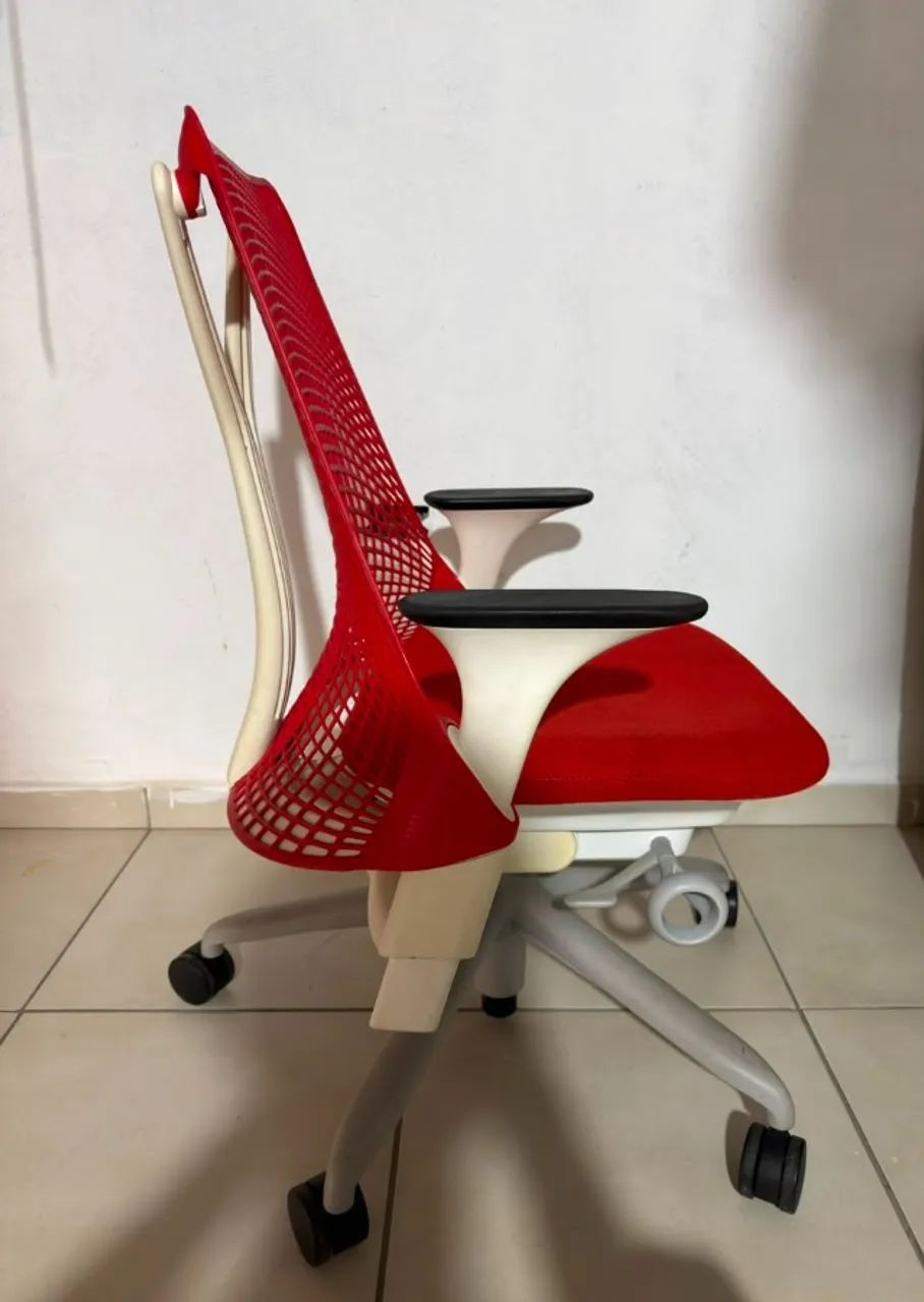 Cadeira Herman Miller Sayl Vermelha Completa - Foto 2