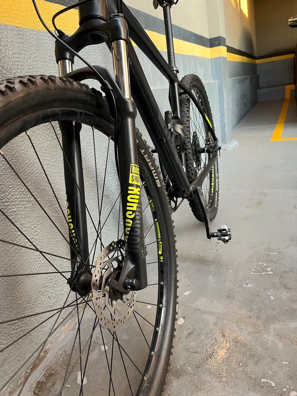 Bicicleta Mountain Bike CUBE - Foto 4