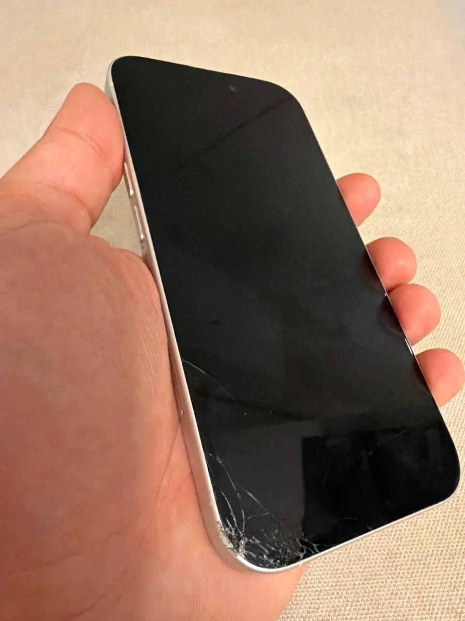 iPhone 16 semi novo  - Foto 3