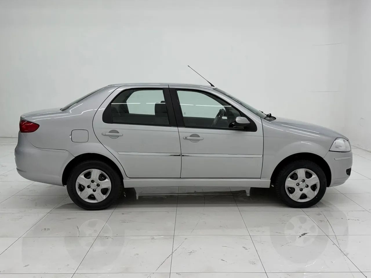 Fiat Siena 2009 - Foto 4