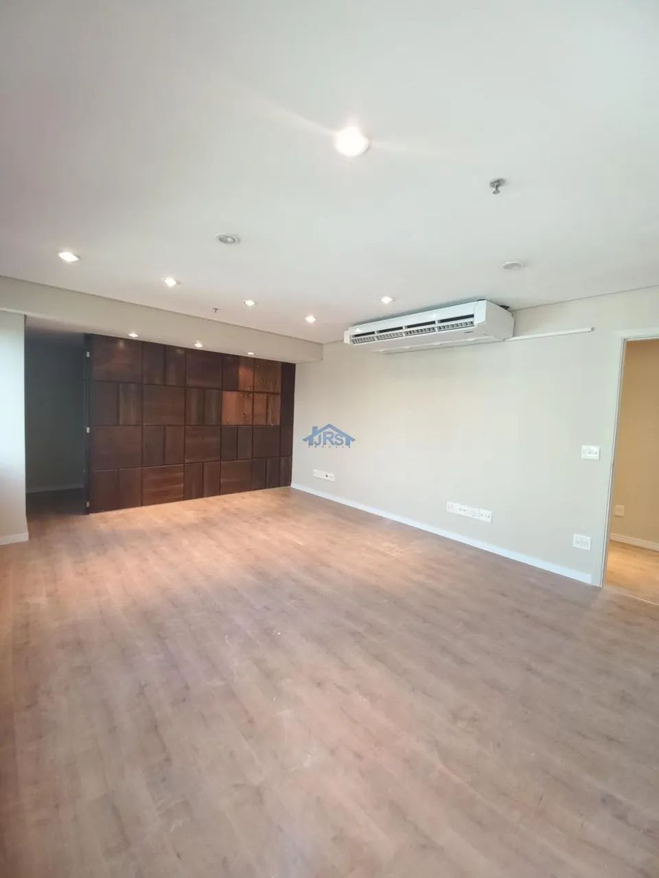 Sala para alugar em Barueri, Alphaville Industrial, com 223 m², Edifício Personal Business - Foto 3