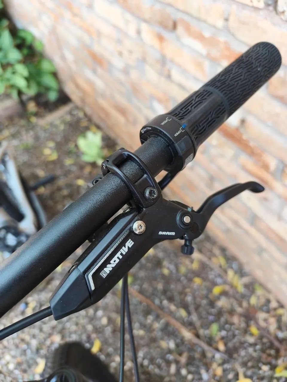 Bicicleta Nova Specialized Epic 8 Expert Tam. S/15 - Foto 4