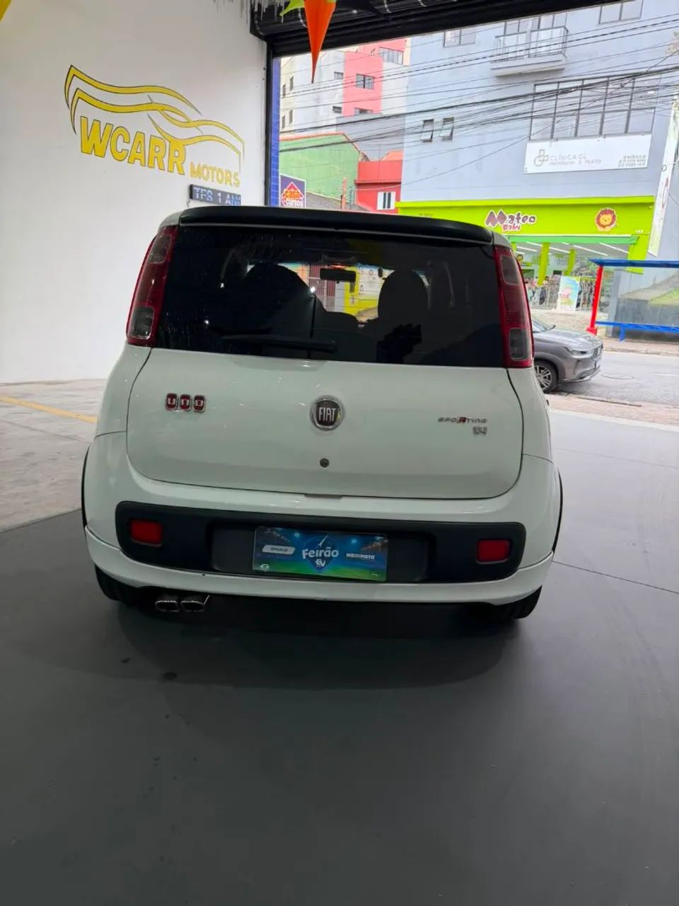 Fiat Uno Sporting 1.4 EVO Fire Flex 8V 4P 2012 - Foto 3