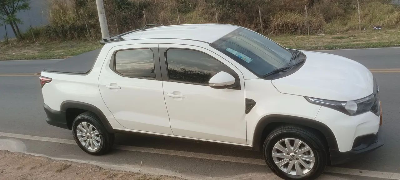 Fiat Strada Freedom 1.3 Flex 8V CD 2023 - Foto 2