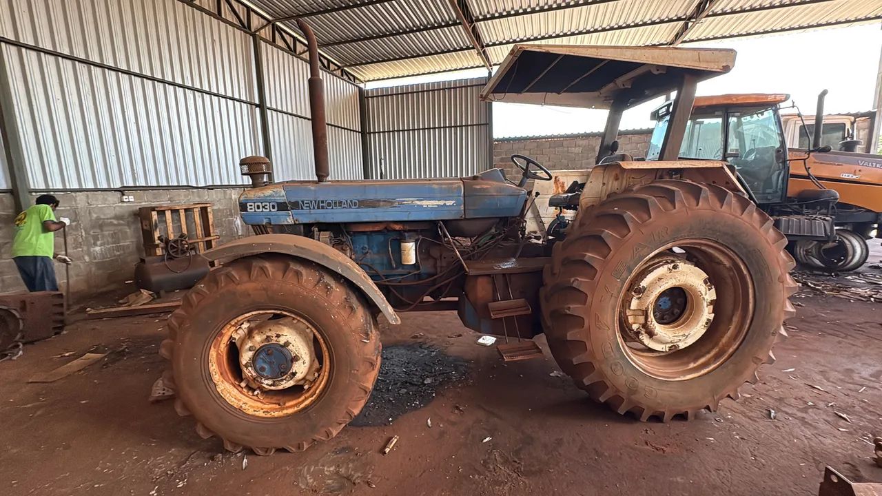 Trator 8030
