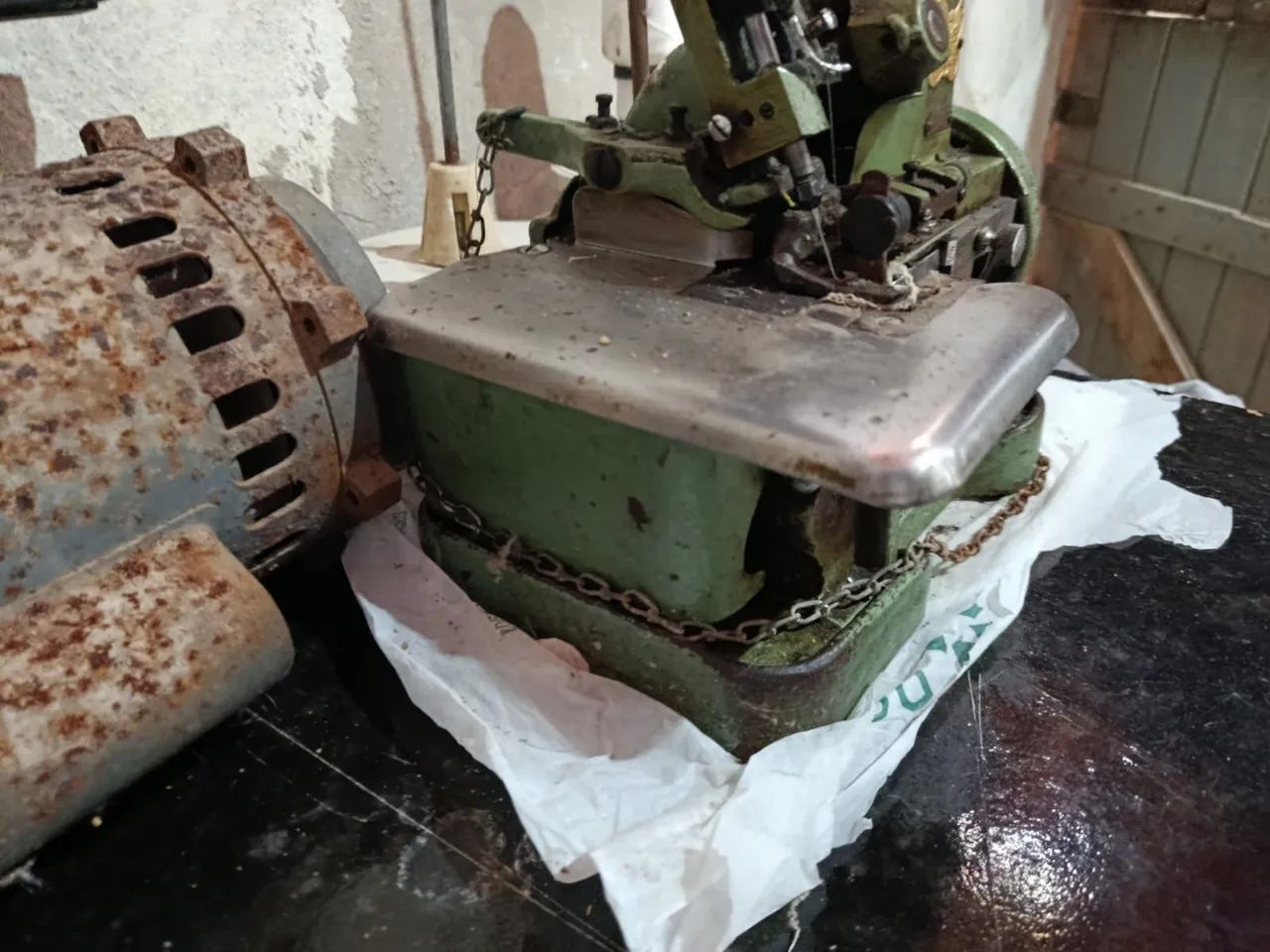 Overloque - Foto 2