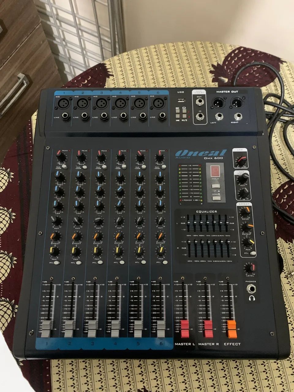 Mesa de som oneal omx 600 (nova , nunca usada )  - Foto 2