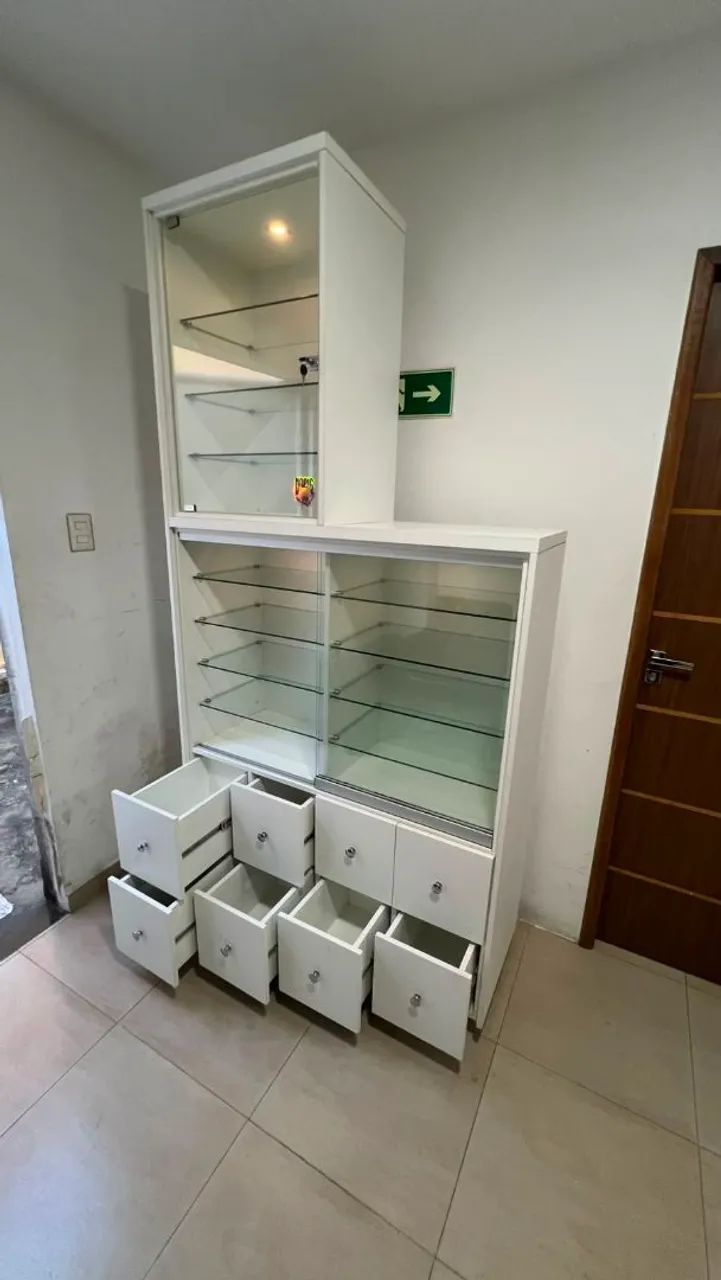 Vitrine nova, tem conversa no valor - Foto 3